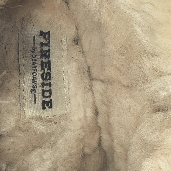 Fireside Booties Women's size 8 - Picture 5 of 6